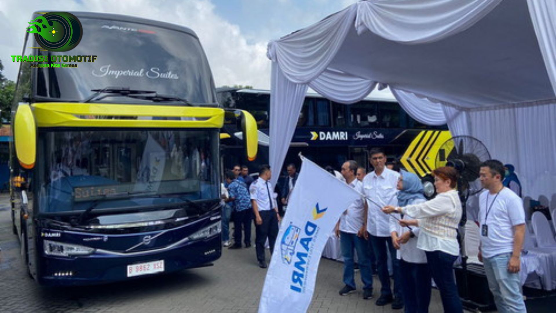 Otobus: Damri Keluarkan Armada Premium Double Decker