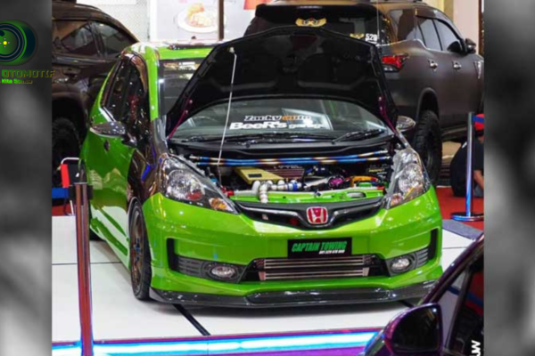 Modifikasi Ekstrem Honda Jazz RS di Indonesia