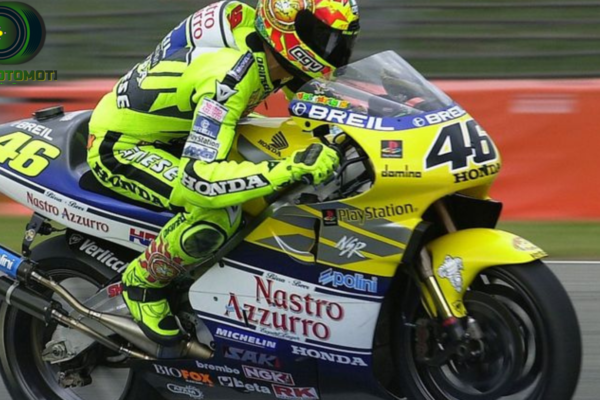 motor pertama rossi